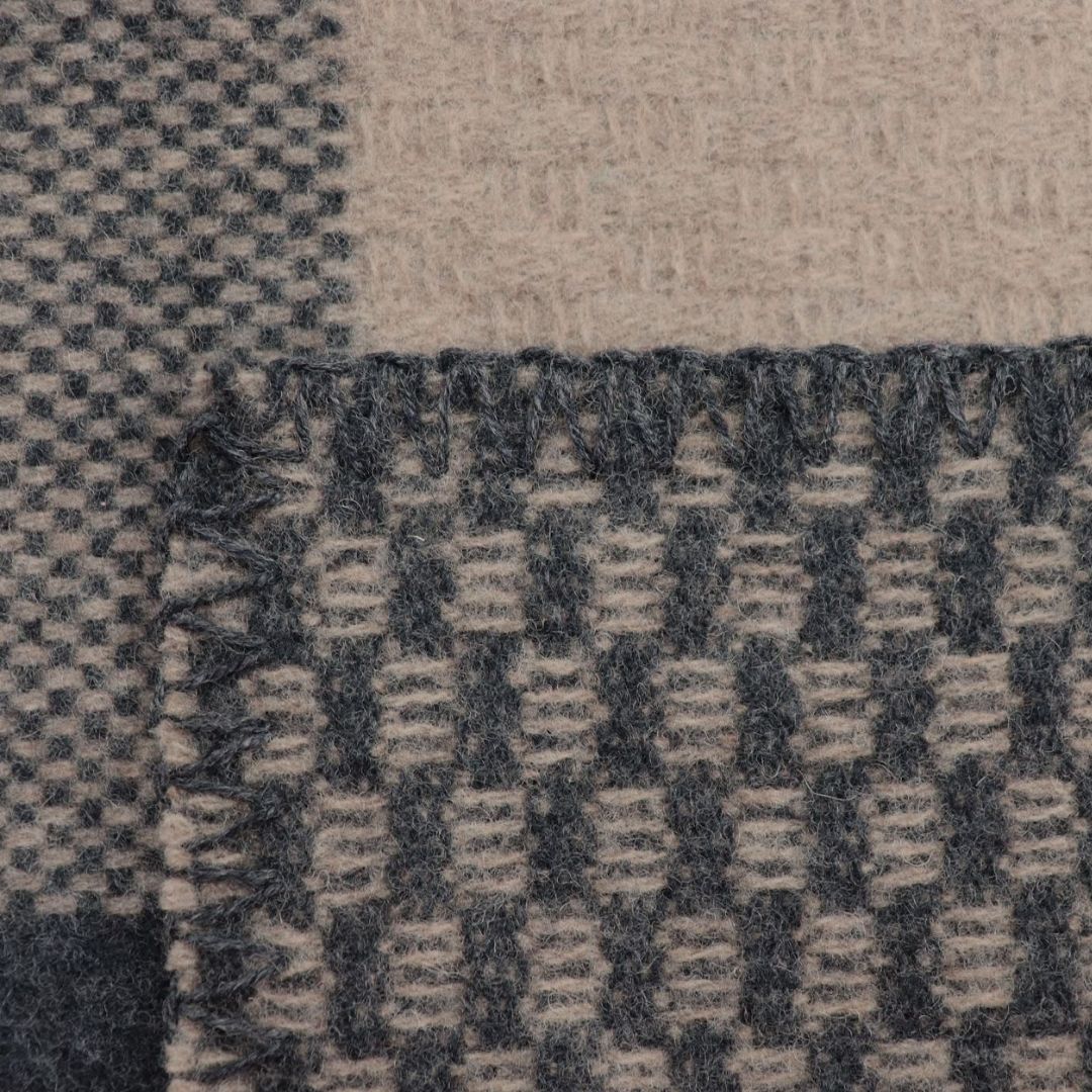 Merino vilnos pledas FRAME MOKKA