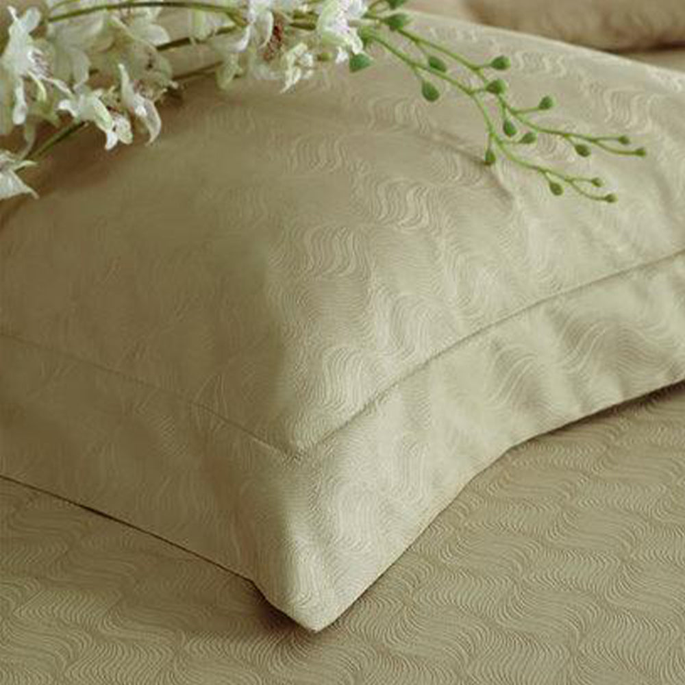 Satino užvalkalas antklodei BOLERO Camel