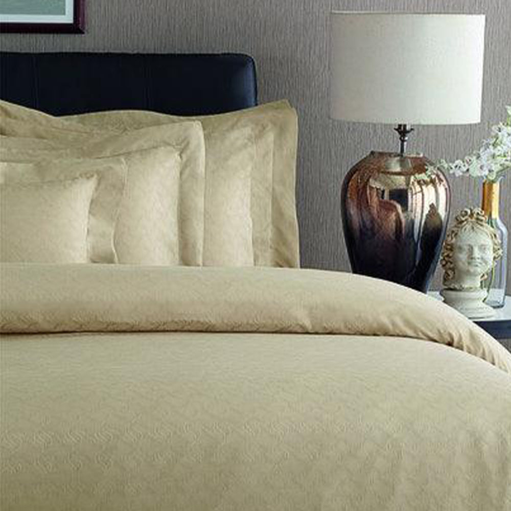 Satino užvalkalas antklodei BOLERO Camel