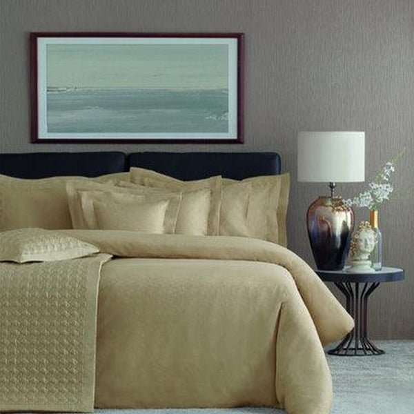 Satino užvalkalas antklodei BOLERO Camel